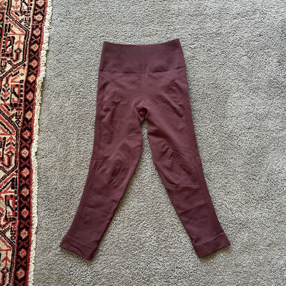 Lululemon Zone In Crop Leggings
